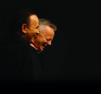 Dodi_Battaglia_Tommy_Emmanuel.jpg