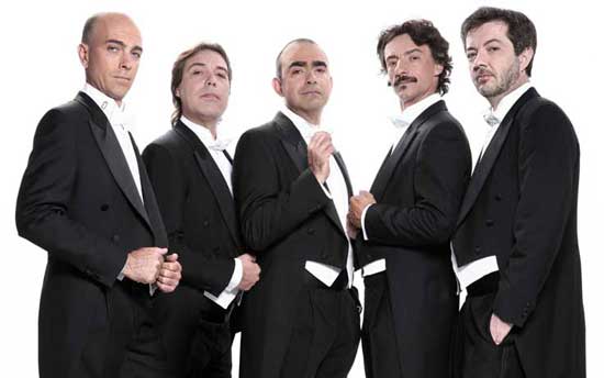 elio_e_le_storie_tese_2013.jpg