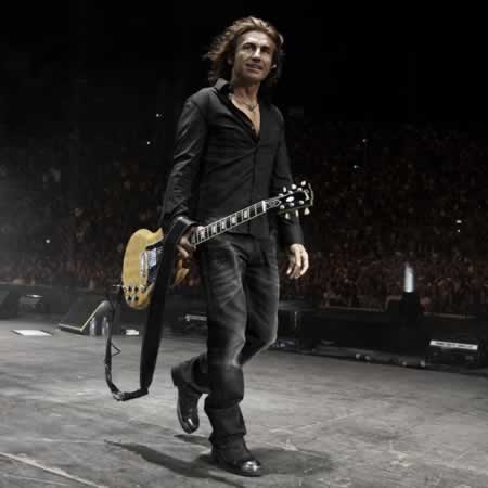 ligabue_jarnojotti.jpg