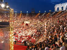 pubblicofestivalbar.jpg