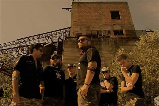 redska_official_2012.jpg