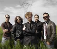 ultimaband-q.jpg